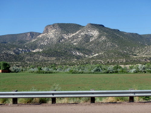 GDMBR: Looking south across irrigated river bottom land.